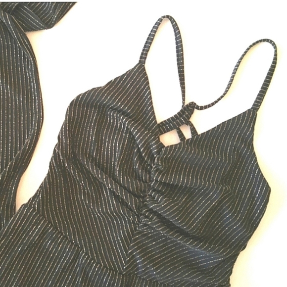 Jumpsuit Sexy Strappy Pullover Gold Metallic Stripes Black   Small Halloween - Picture 11 of 11